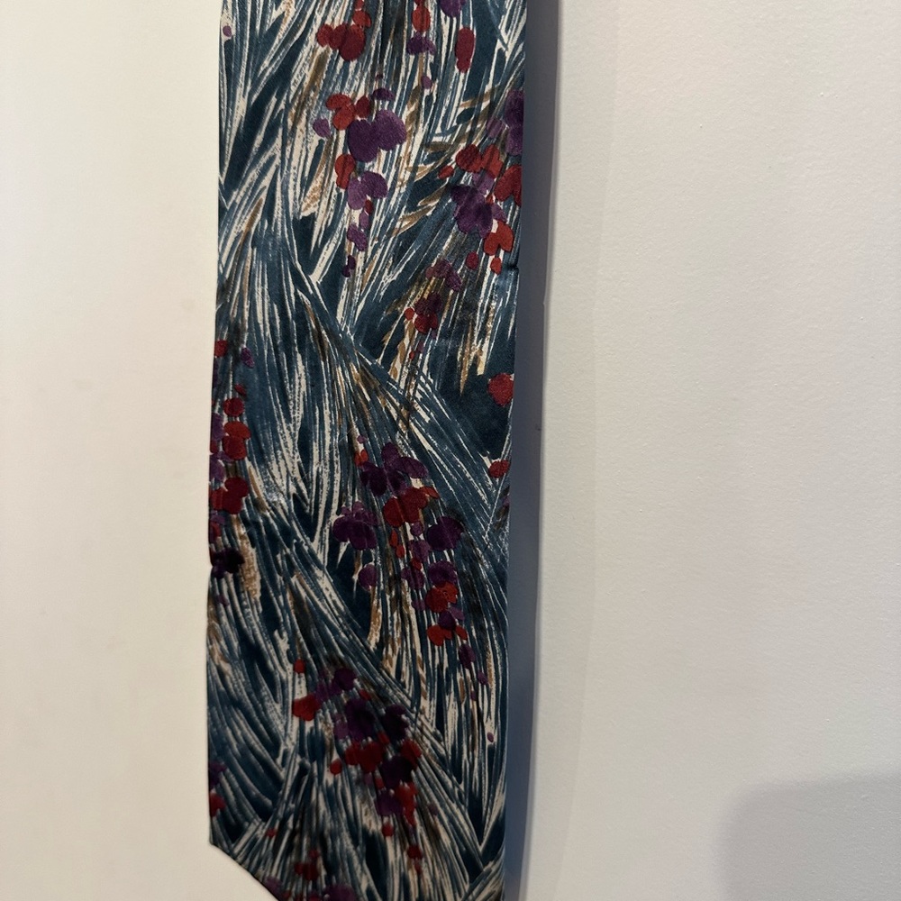 Robert Stewart 100% silk tie